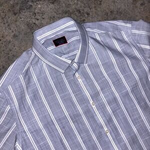 Untuckit Shirt Mens 2XL Grey Striped Cotton Wrinkle Free Slim Fit Button Up